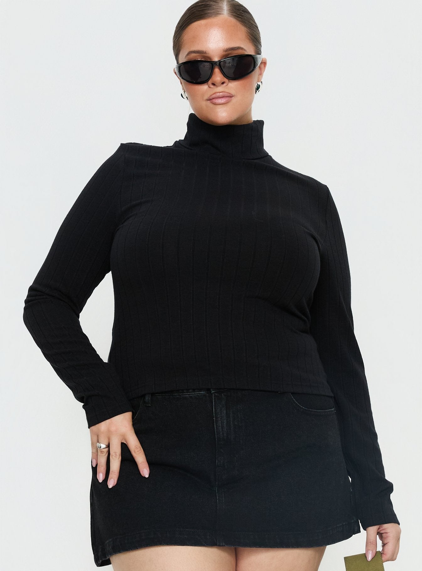 Enisa High Neck Long Sleeve Top Black Curve