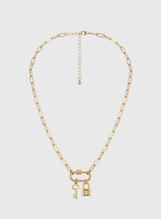 Lowretta Pendant Necklace Gold
