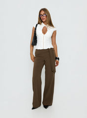 Yalanda Cut Out Collared Top White