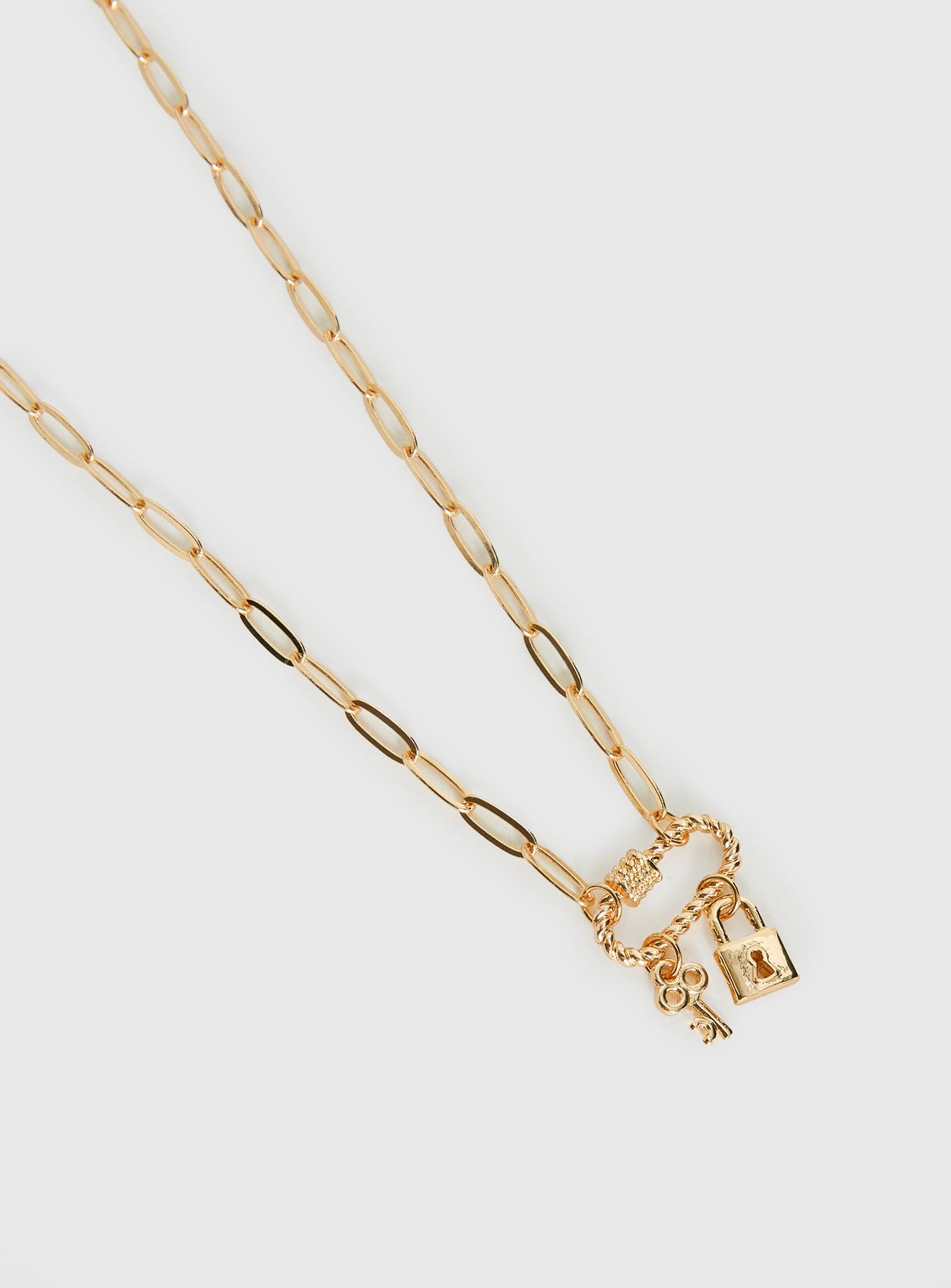 Lowretta Pendant Necklace Gold
