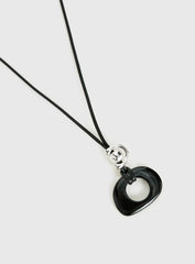 Static Romance Pendant Necklace Black