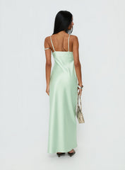 Madelene Lace V Neck Maxi Dress Jelly Mint