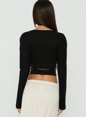 Vallentina V Neck Batwing Long Sleeve Top Black