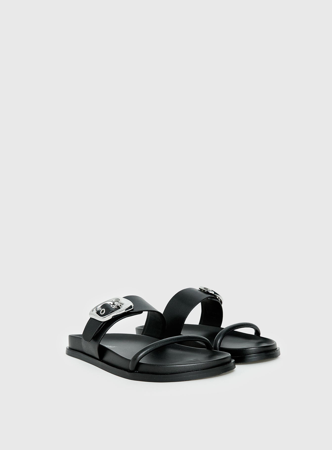 Worth It Buckle Detail Sandals Black