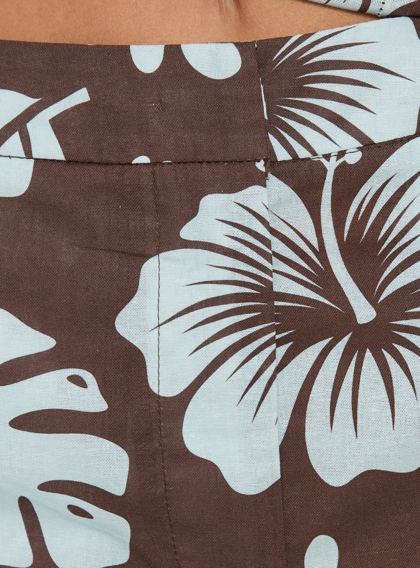 Kallee Micro Shorts Brown / Blue Floral