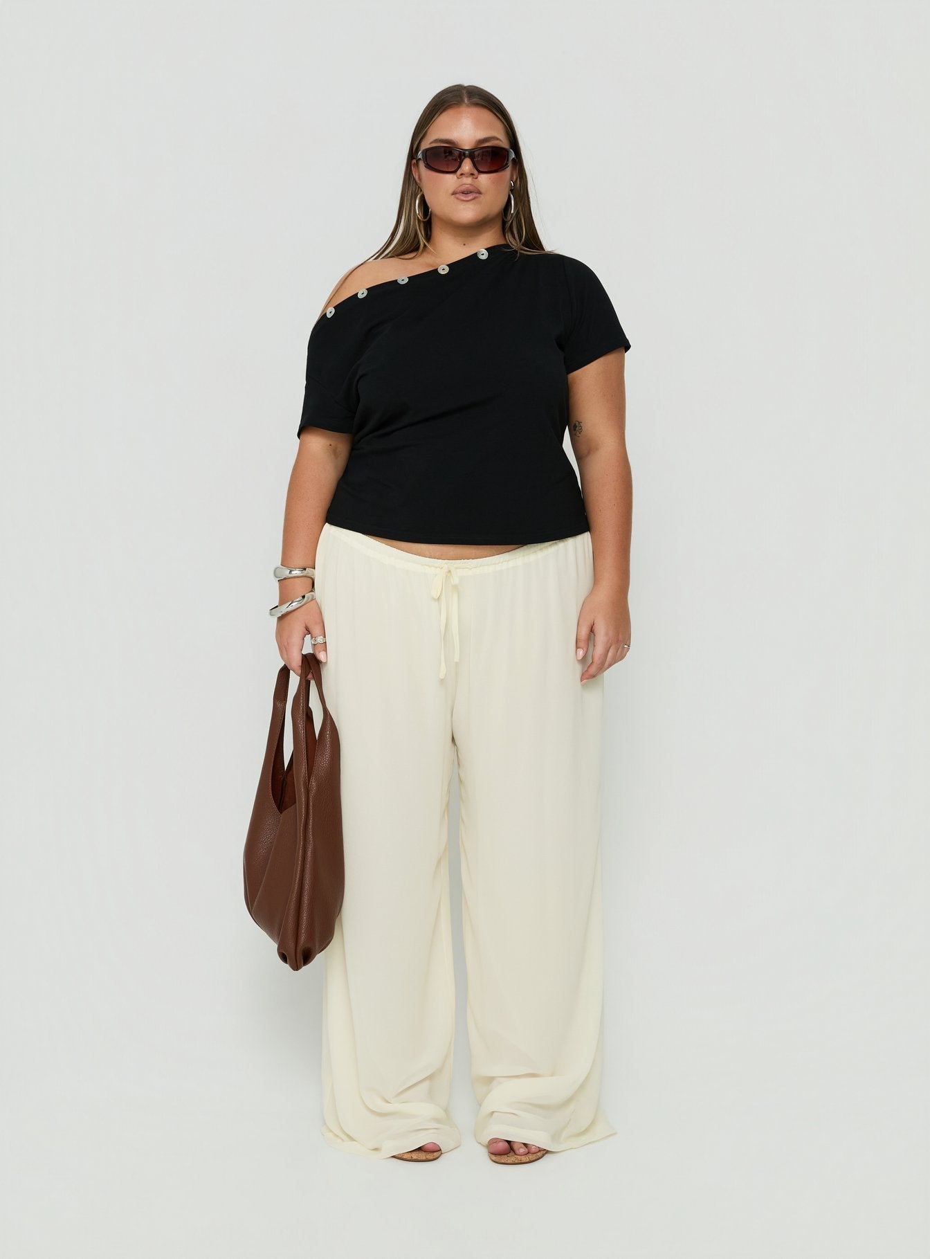 Dalten Off Shoulder Button Detail Top Black Curve