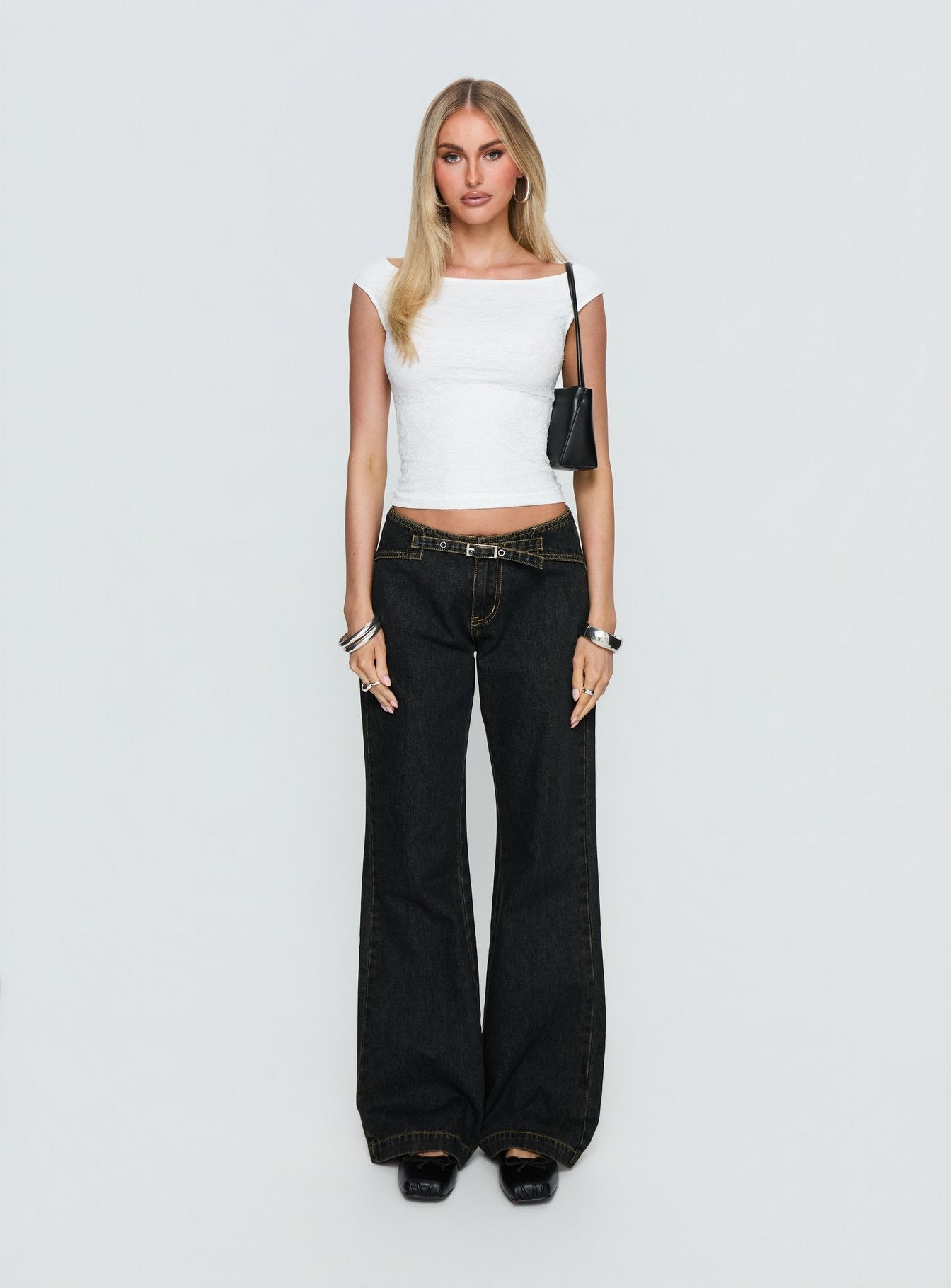 Slow Ride Mid Rise Bootleg Belted Jeans Grunge Wash