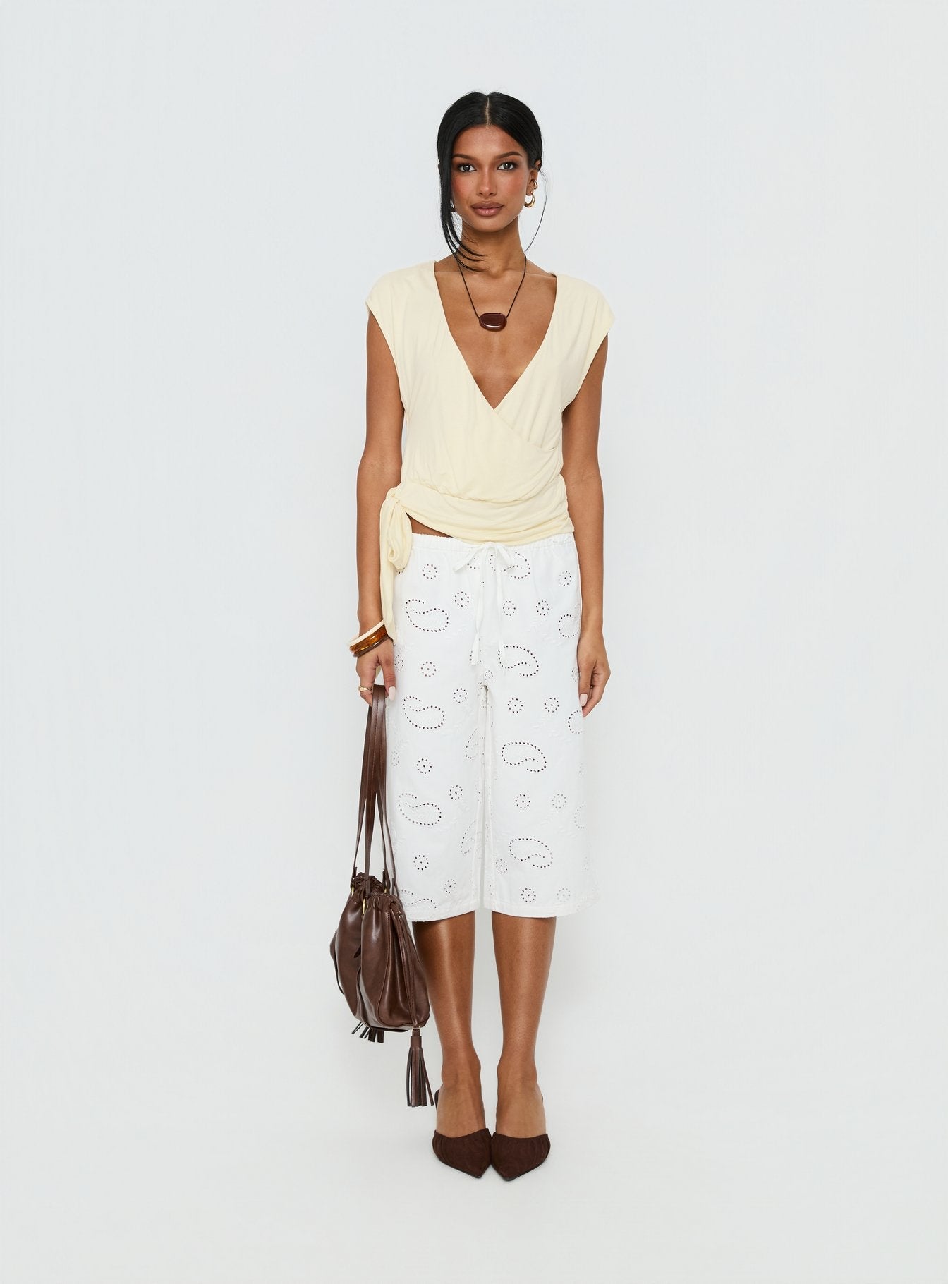 Clock Ticking Cinched Top Cream